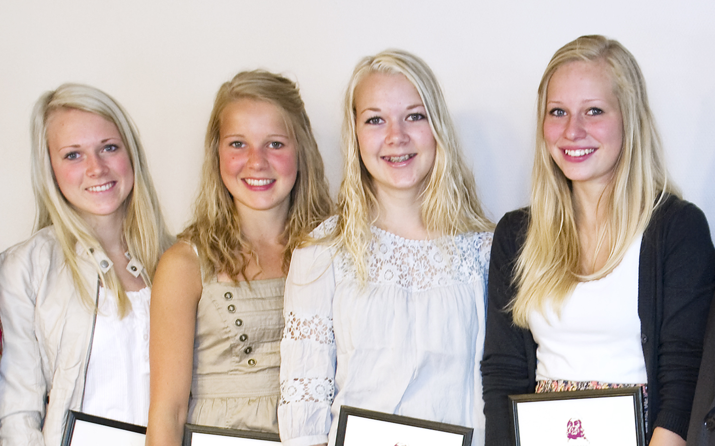 Annenprisvinnerne av Holbergprisen i skolen 2011. Foto: Marit Hommedal / Scanpix